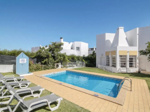 Villa Santo Estevao