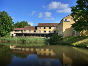 Travelodge Bath Waterside