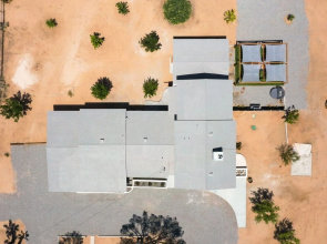 Lost Horse by Avantstay Desert Oasis w/ Mini Pool, Outdoor Entertainers Area & Huge Game Room!