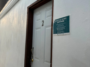 Denyse Home Cottage