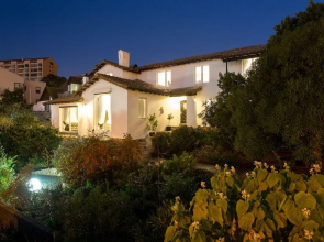 Winery Boutique Hotel