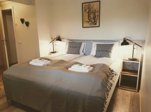 Grásteinn Guesthouse