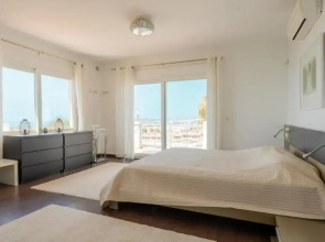 Spacious 3BR Villa with pool and views
