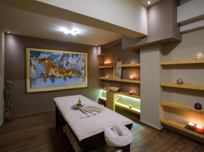 Atlantis Beach Hotel