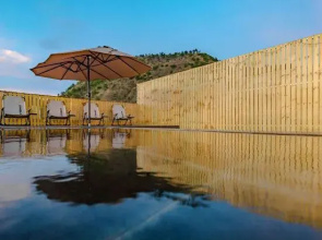 Yunlu Jingbo Sea View Resort Homestay