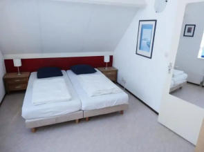 Bungalow in Breskens Near the Lighthouse