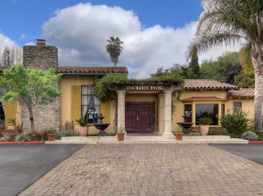 Inn Marin and Suites, an Ascend Collection Hotel