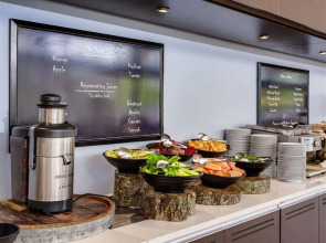 Novotel Rotorua Lakeside