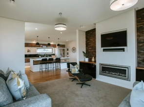 Mt Gold Haven - Sleeps 8 - Lake & Mountain Views