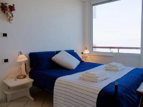 Sun, casa sul mare
