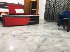 Crystal Inn Guest House