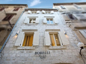 Borelli Palace Deluxe Apartments