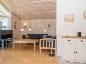 6 Person Holiday Home in Hemmet-by Traum