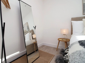 Eastgate Way 3 by Tŷ SA