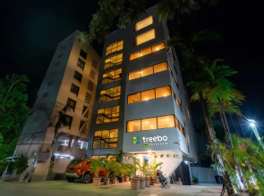 Fabhotel Blossoms Pune Airport (Viman Nagar)