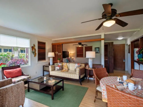 Hanalei Colony Resort E1