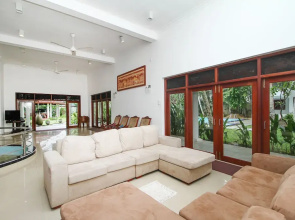 OYO 426 Villa 45