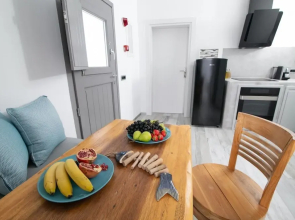 Aegean Melody Suites Santorini Premier Suite With Outdoor Private Heated Jacuzzi