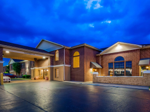 Best Western Plus Lonoke Hotel