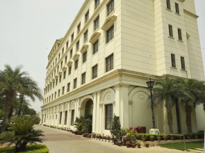 FabHotel Oasis DLF Phase 3