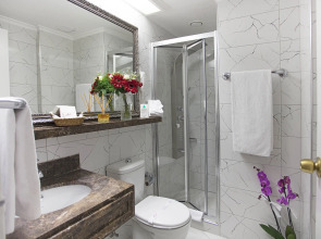 Seres Hotel Old City