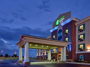 Holiday Inn Express & Suites Medicine Hat Transcanada Hwy 1, An Ihg Hotel