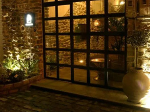 Akakia’s house