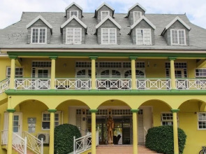 Studio at Sandcastle Resort