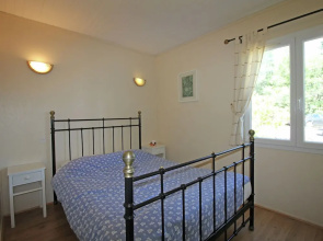 Quiet Holiday Home in Gassin by the Beach