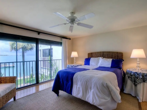 Mariner Point 232