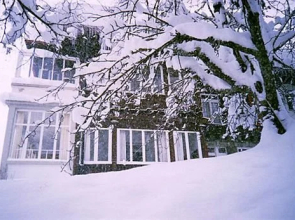 Les Airelles Bed and Breakfast