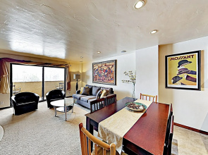 New Listing! Updated Ski Getaway -- Steps To Lift 2 Bedroom Condo