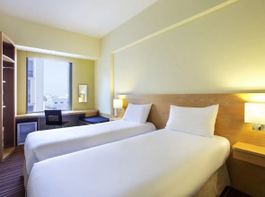 Отель ibis Al Rigga