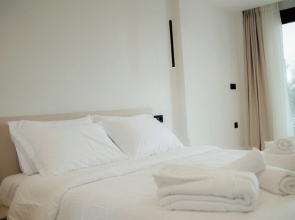Malou & Charma Villas
