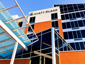 Hyatt Place Garden City