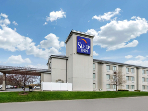 Sleep Inn near Great Lakes Naval Base