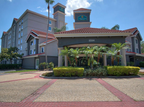 La Quinta Inn & Suites by Wyndham Orlando I Drive/Conv Ctr