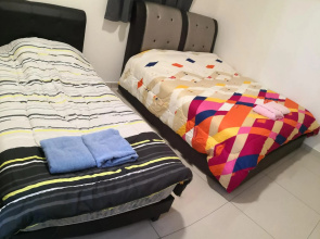 Mcz homestay at ipoh tower WiFi 7-8pax