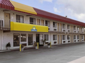 Days Inn Fresno South