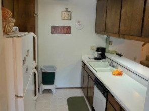 112 Standard Condominium 2 Bedrooms 2 Bathrooms Condo