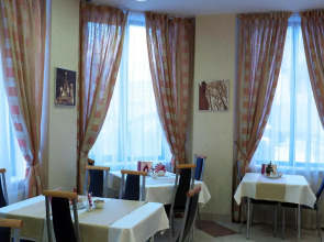 Отель «9 Сов»