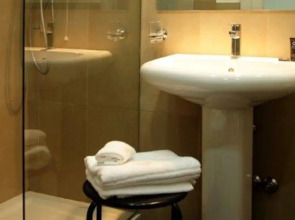 Stelle Hotel The Businest