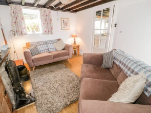 Bron Heulog Cottage