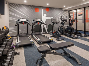 GLō Best Western Brooklyn NYC