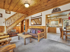 Nine Pines Lodge by Big Bear Vacations