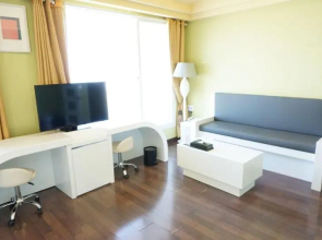 Pinebeach Hotel