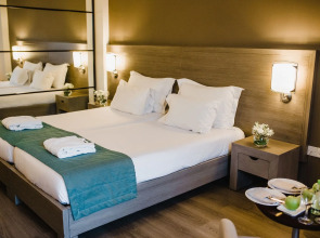 Napa Plaza Hotel - Adults Only