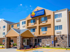 Comfort Inn & Suites Coralville - Iowa City near Iowa River Landing