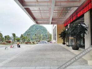 Yalante Hotel
