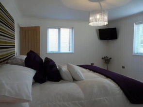 Langley Cottage